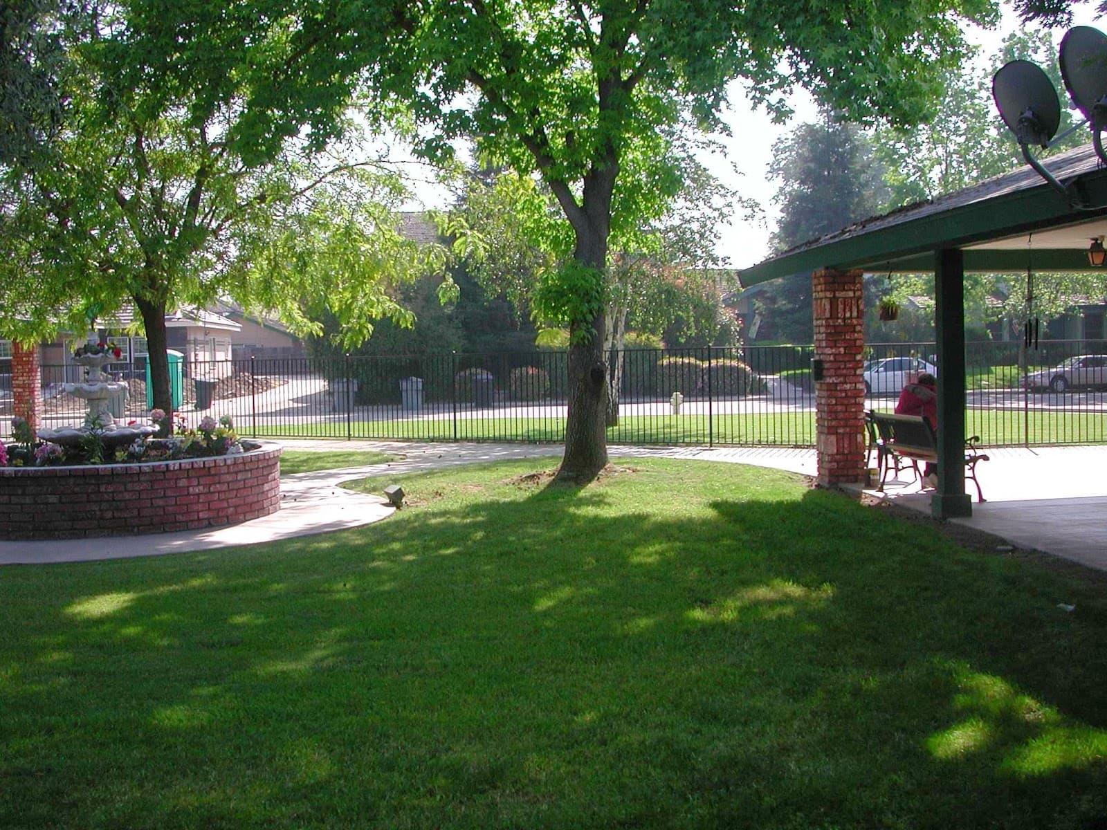 Evergreen Residence photo 2