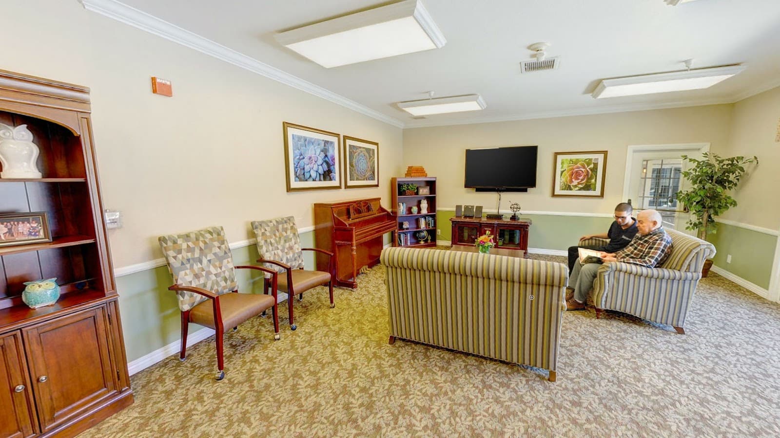 Silverado Senior Living-Tustin Hacienda