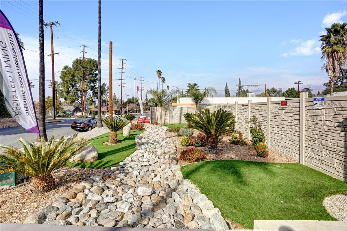 Palm View Pleasant Living photo 4