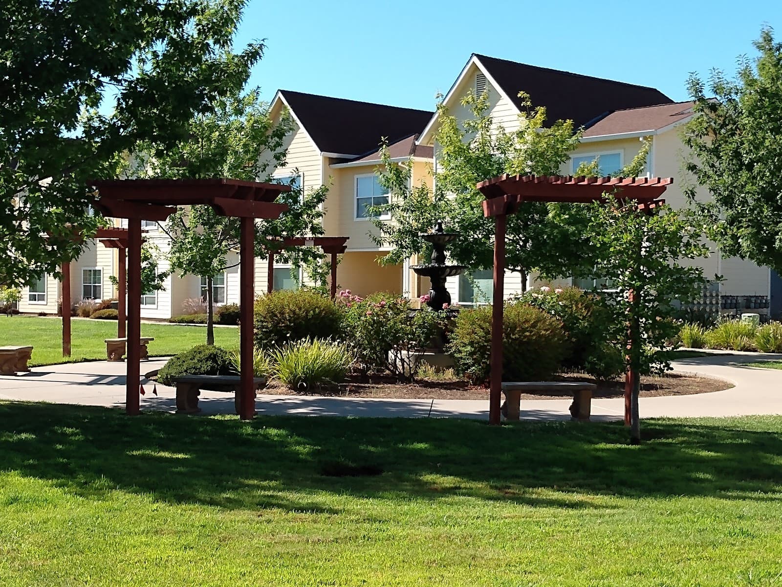 Creekview Manor