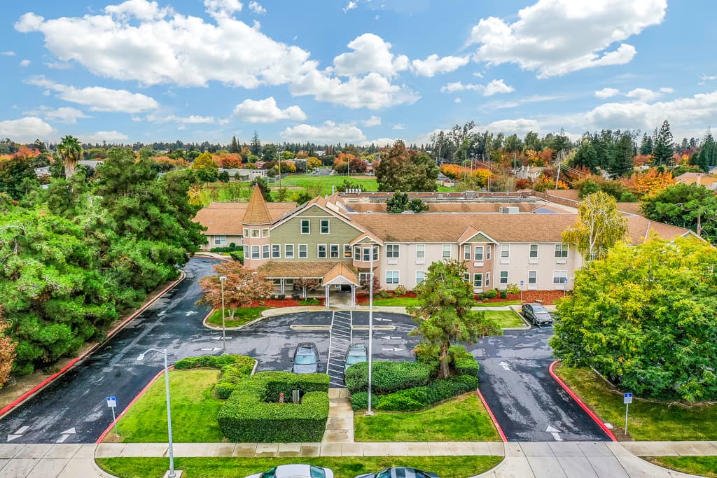 Merced Senior Living photo 2