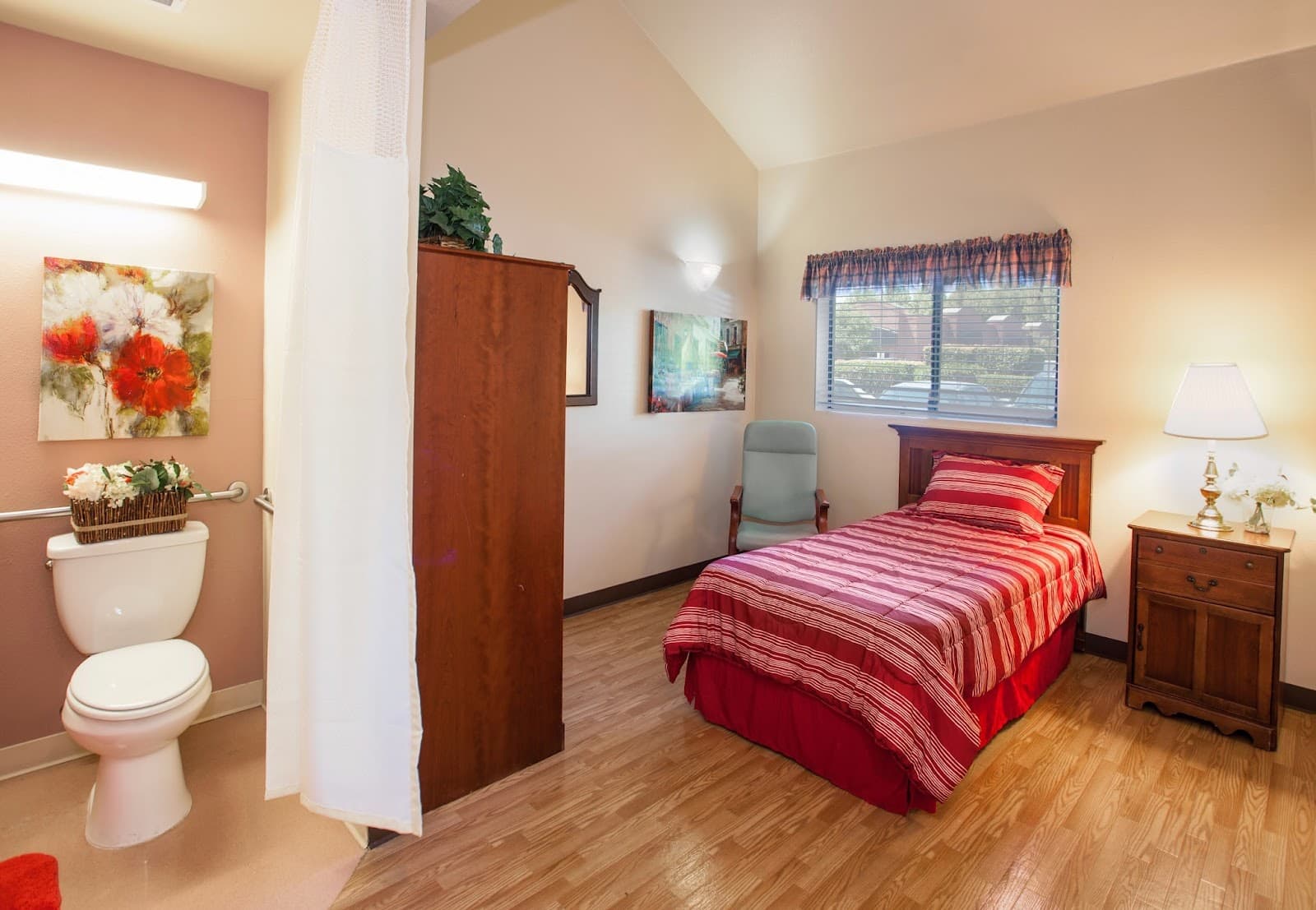 Summerfield Memory Care Of Stockton photo 3