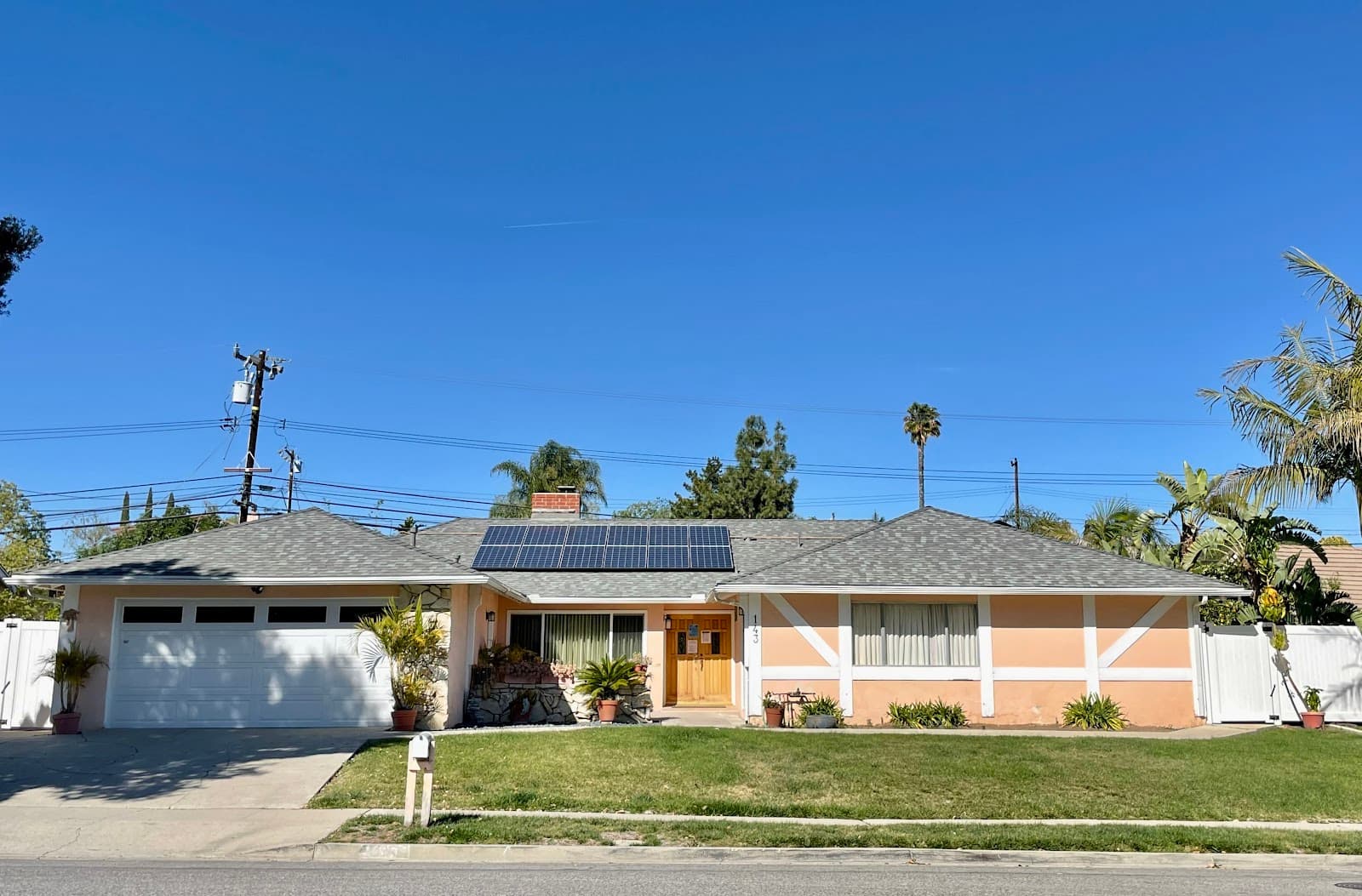 143 West Sidlee photo 4