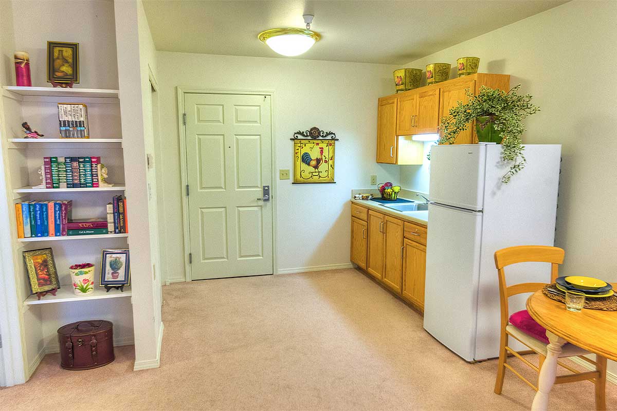 Eagle Lake Village photo 5