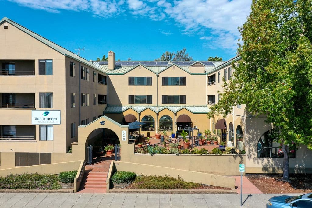 The 20 Best Assisted Living Facilities in San Leandro, CA photo 3
