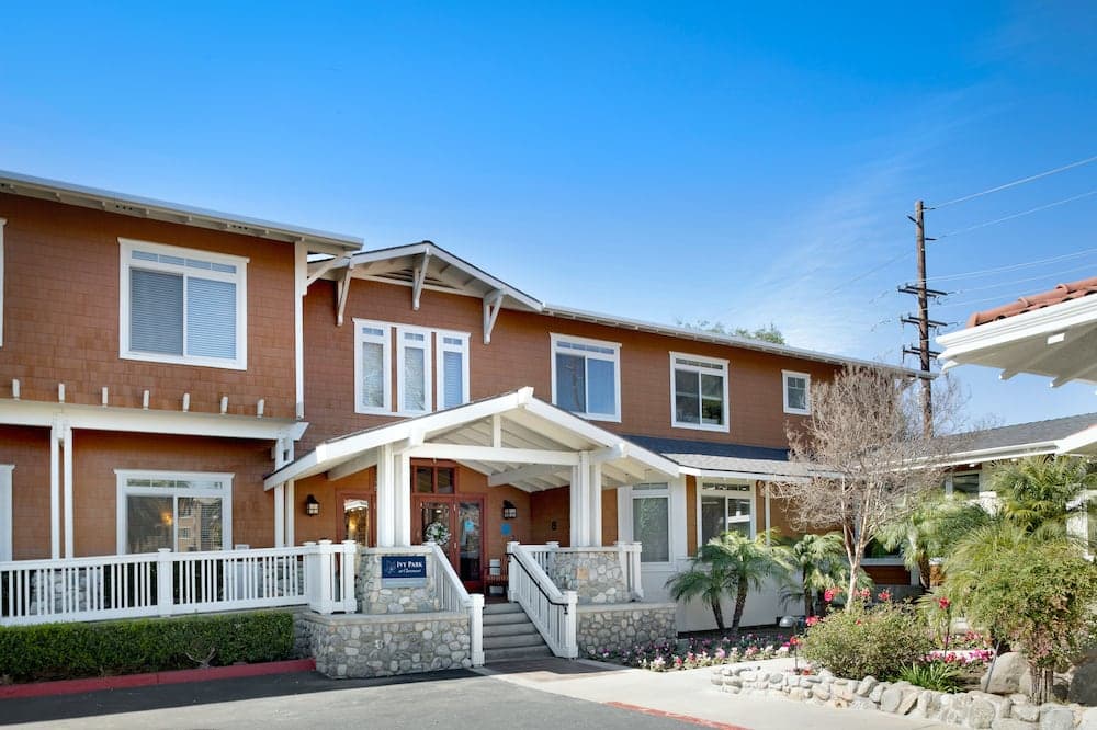 Ivy Park at Claremont photo 2