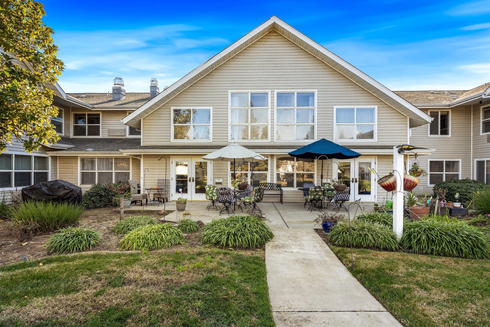 The 13 Best Assisted Living Facilities in Olivehurst, CA photo 4