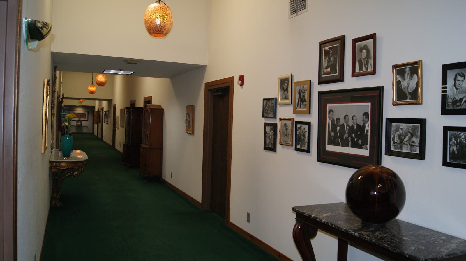 Valley Pines Assisted Living photo 2