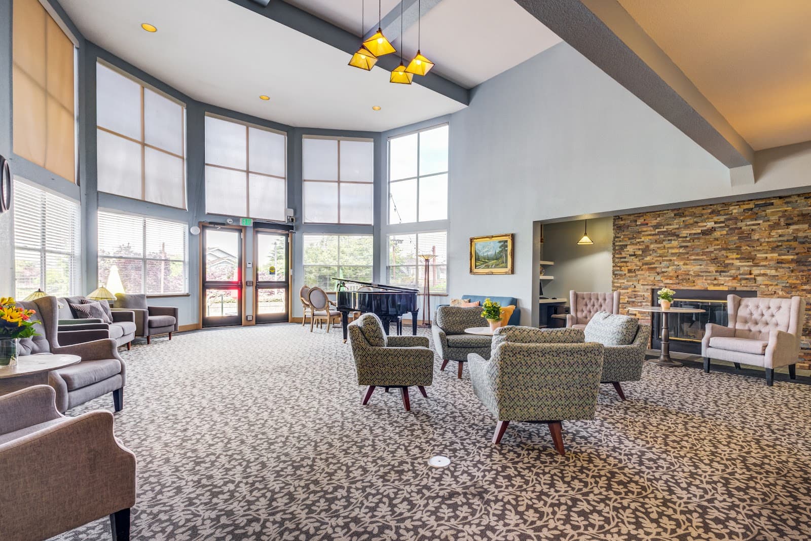 Waters Edge Lodge photo 2