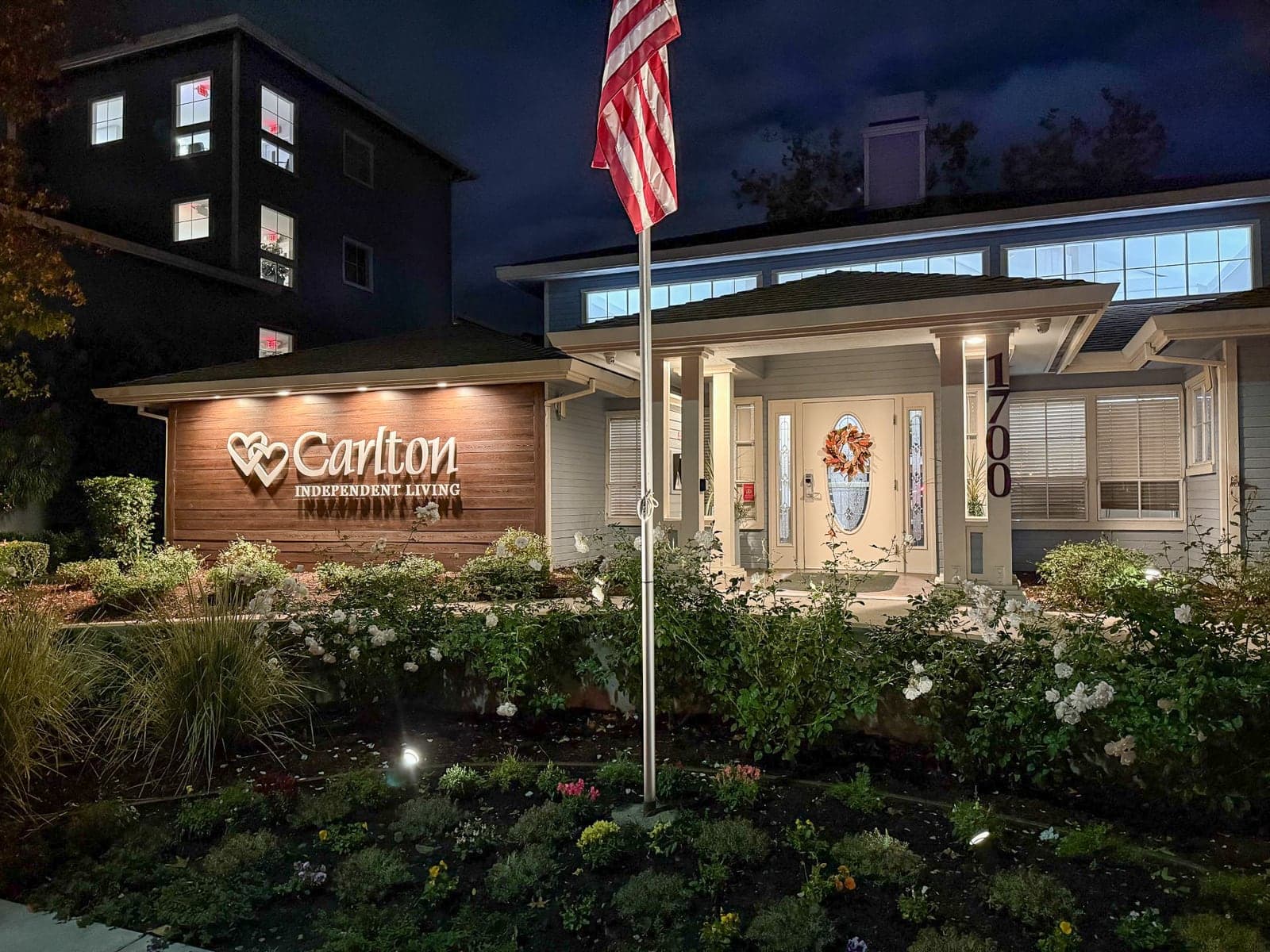 Carlton Concord photo 2