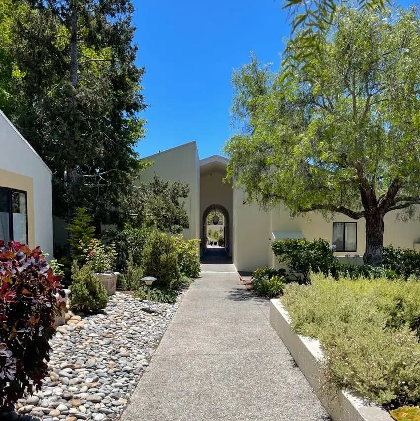 Carmel Valley Manor photo 4