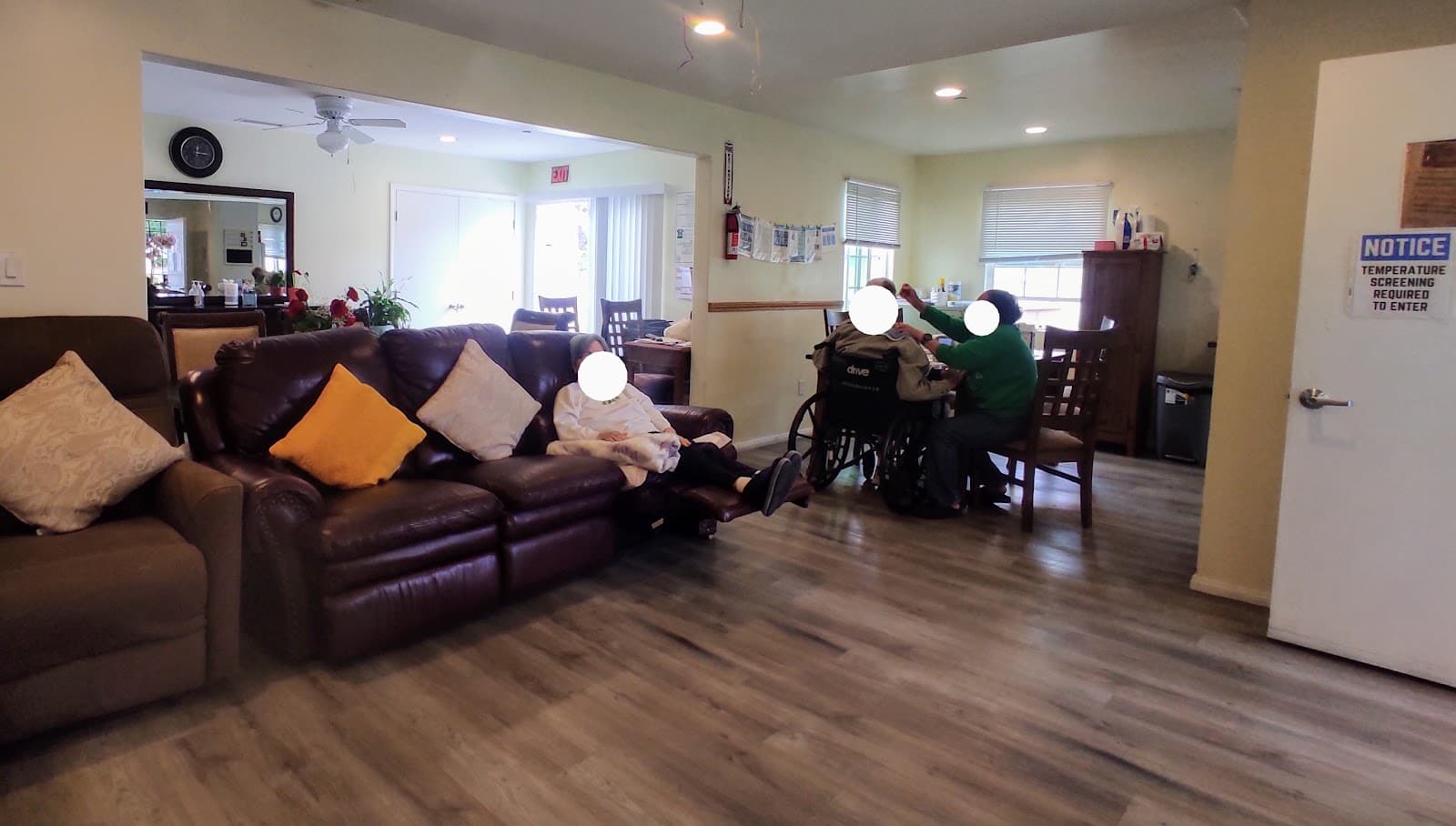 Torrance Regency Senior Living photo 4