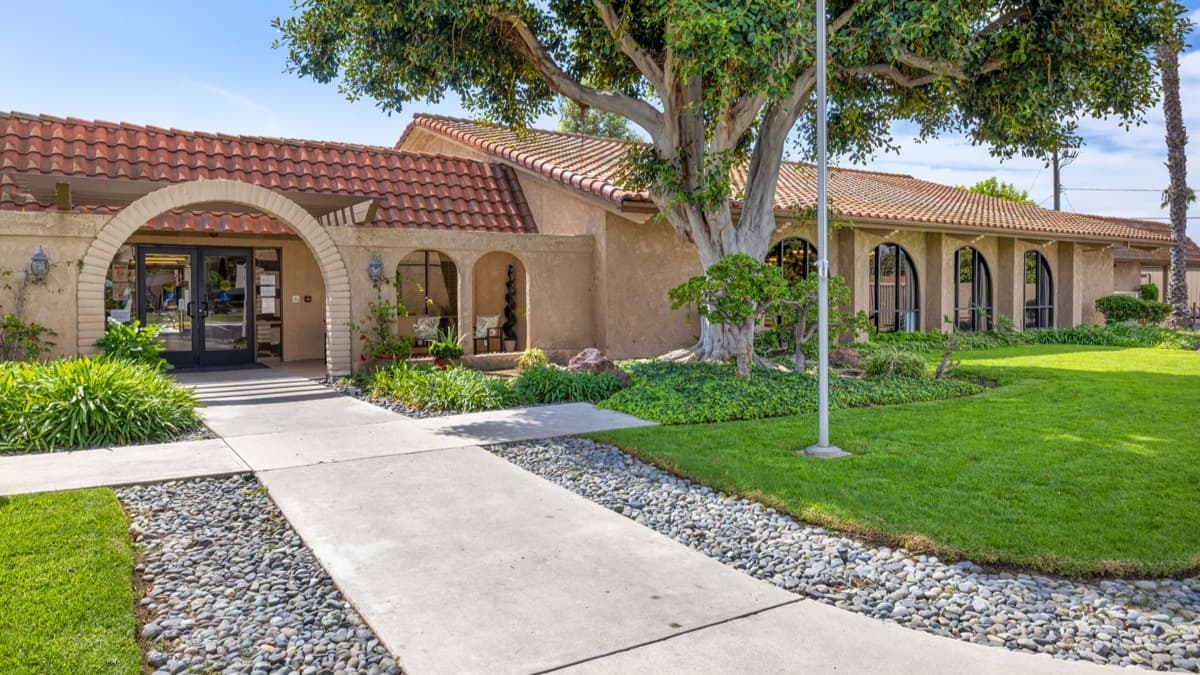 The 20 Best Assisted Living Facilities in Garden Grove, CA