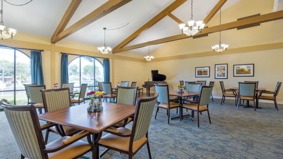 The 20 Best Assisted Living Facilities in Garden Grove, CA photo 4