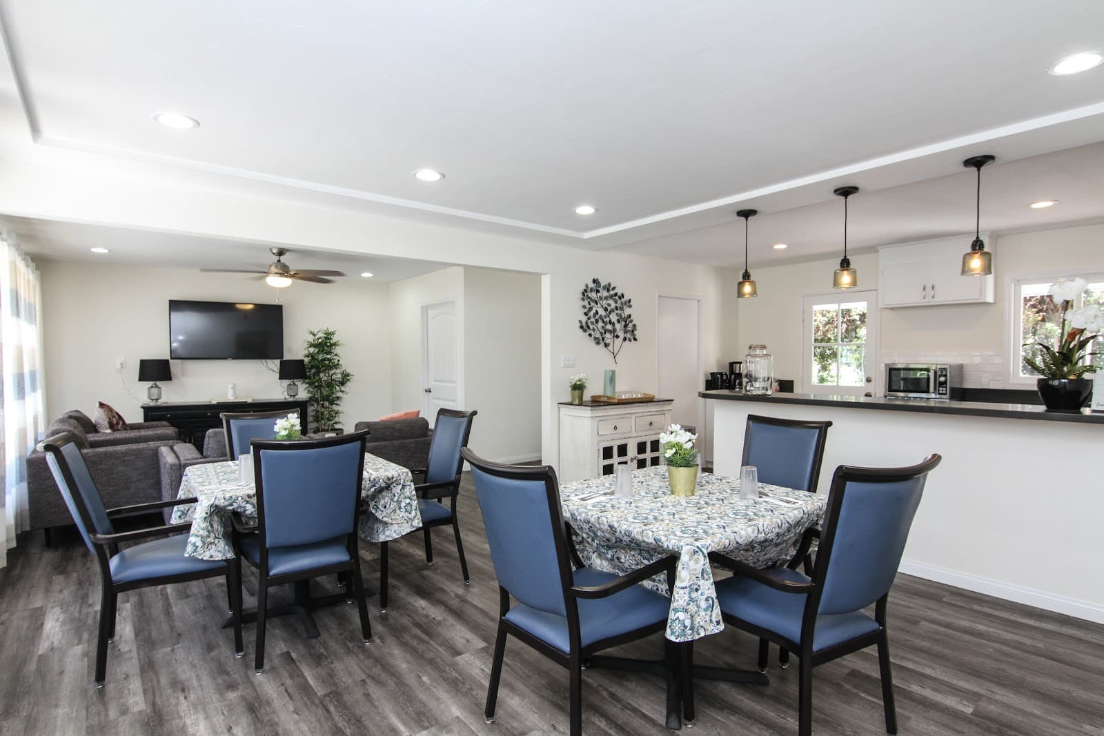 Mesaview Senior Assisted Living photo 4