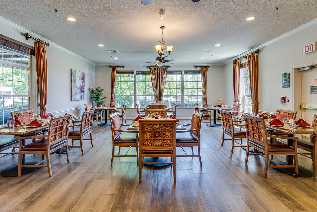 Riverstone Terrace Senior Living photo 4