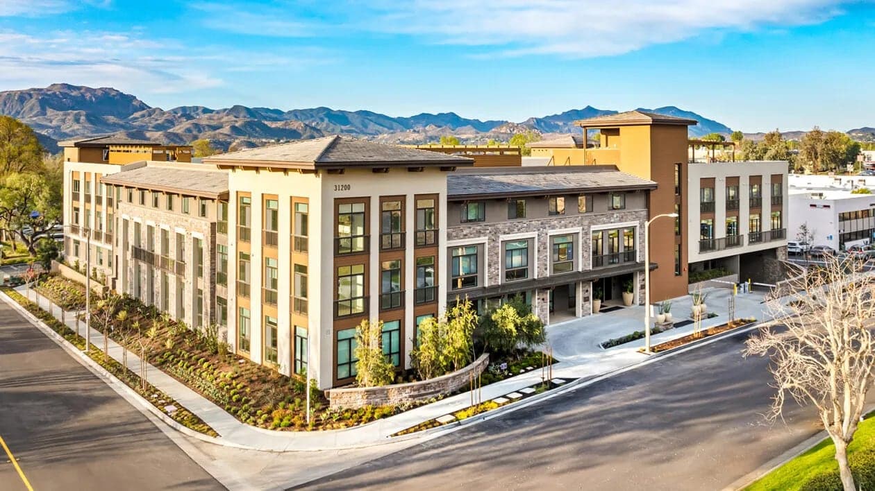 The Ridge At Westlake Village photo 2