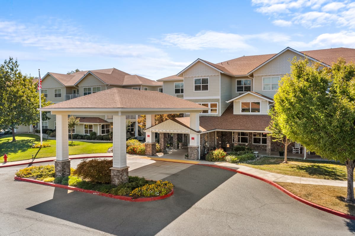 Shasta Estates Senior Living photo 5
