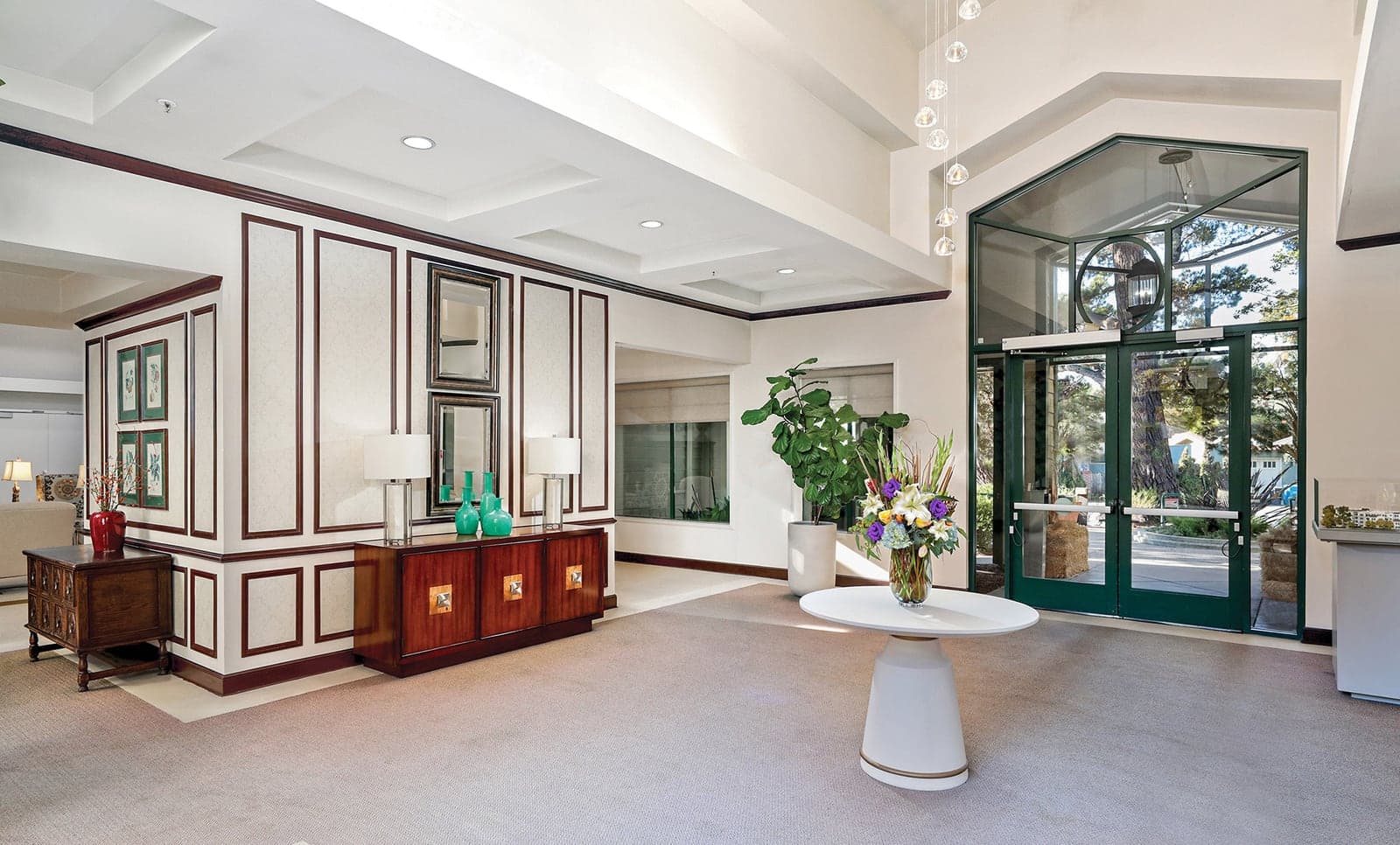 Sterling Court photo 4