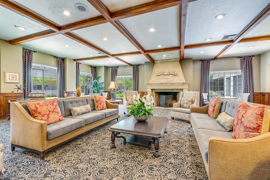 Meridian at Anaheim Hills photo 3
