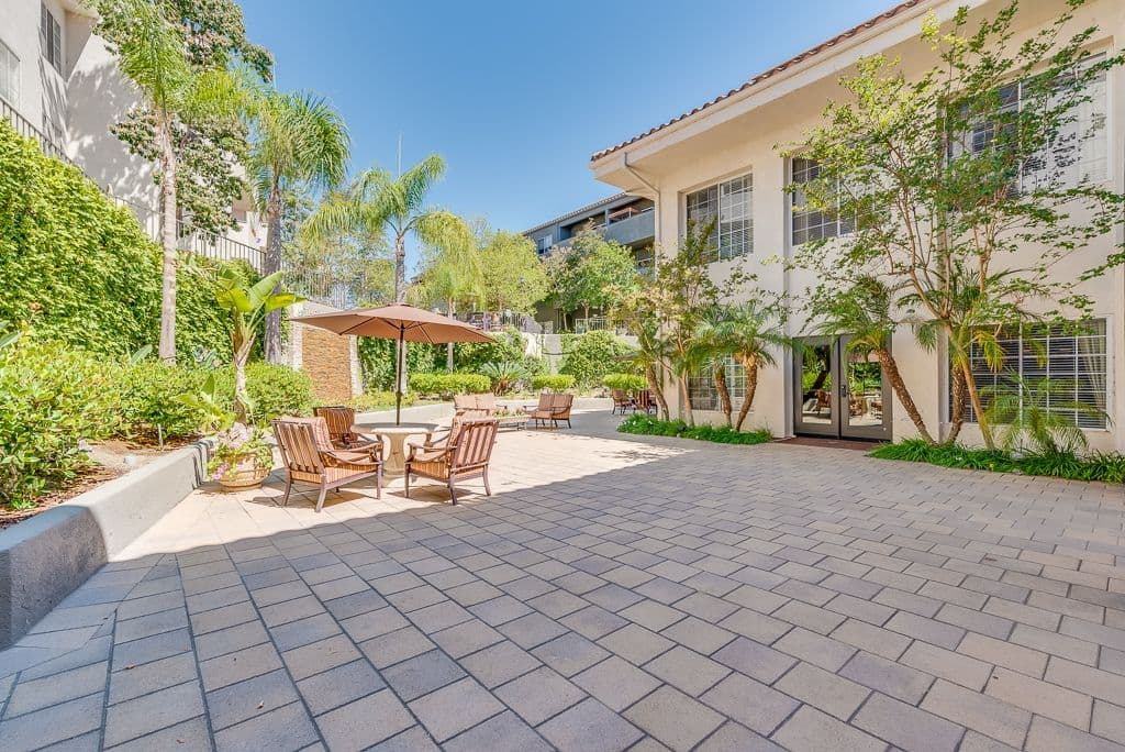 Meridian at Anaheim Hills photo 4