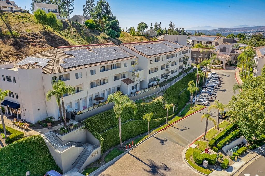 Meridian at Anaheim Hills photo 2
