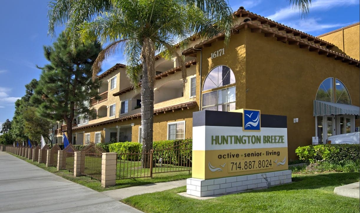 Huntington Villas Senior Apartments