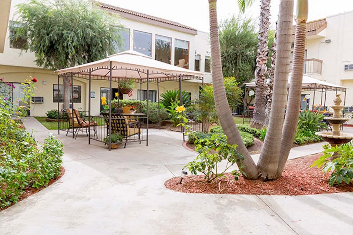 Novellus Clairemont photo 2