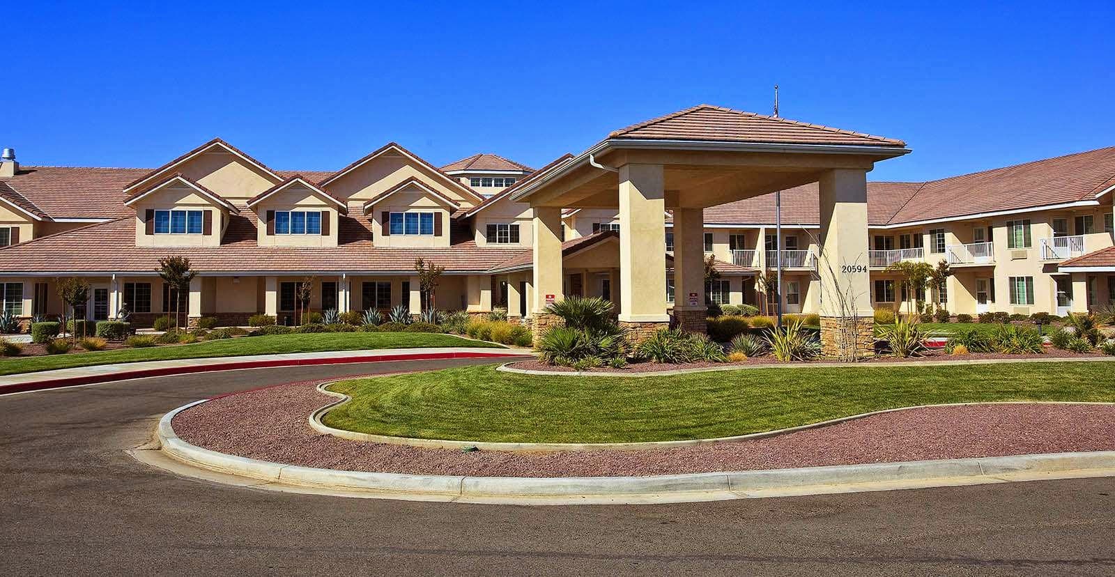 Solstice Senior Living At Apple Valley photo 3