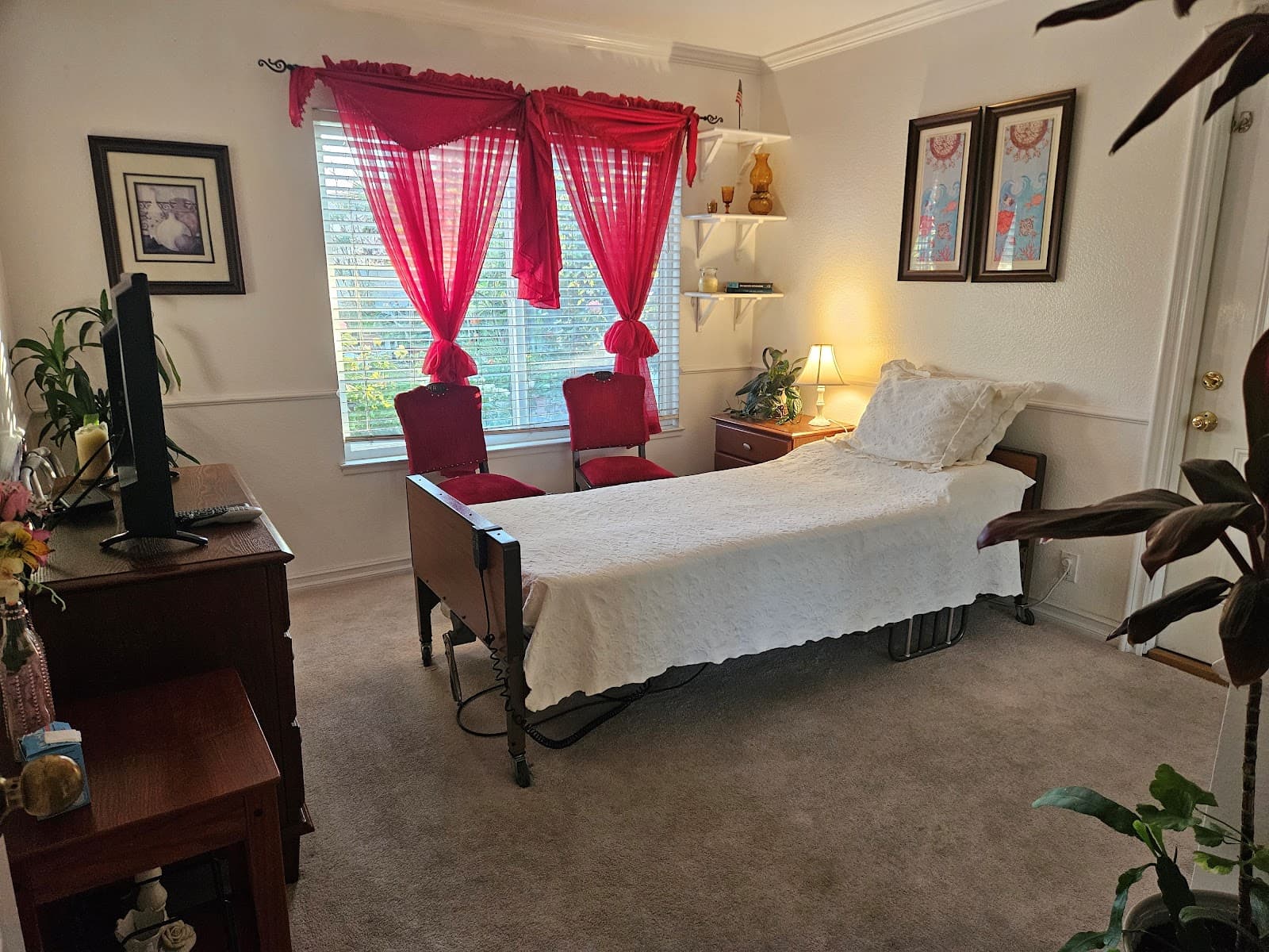 Sunshine Retirement Home photo 3