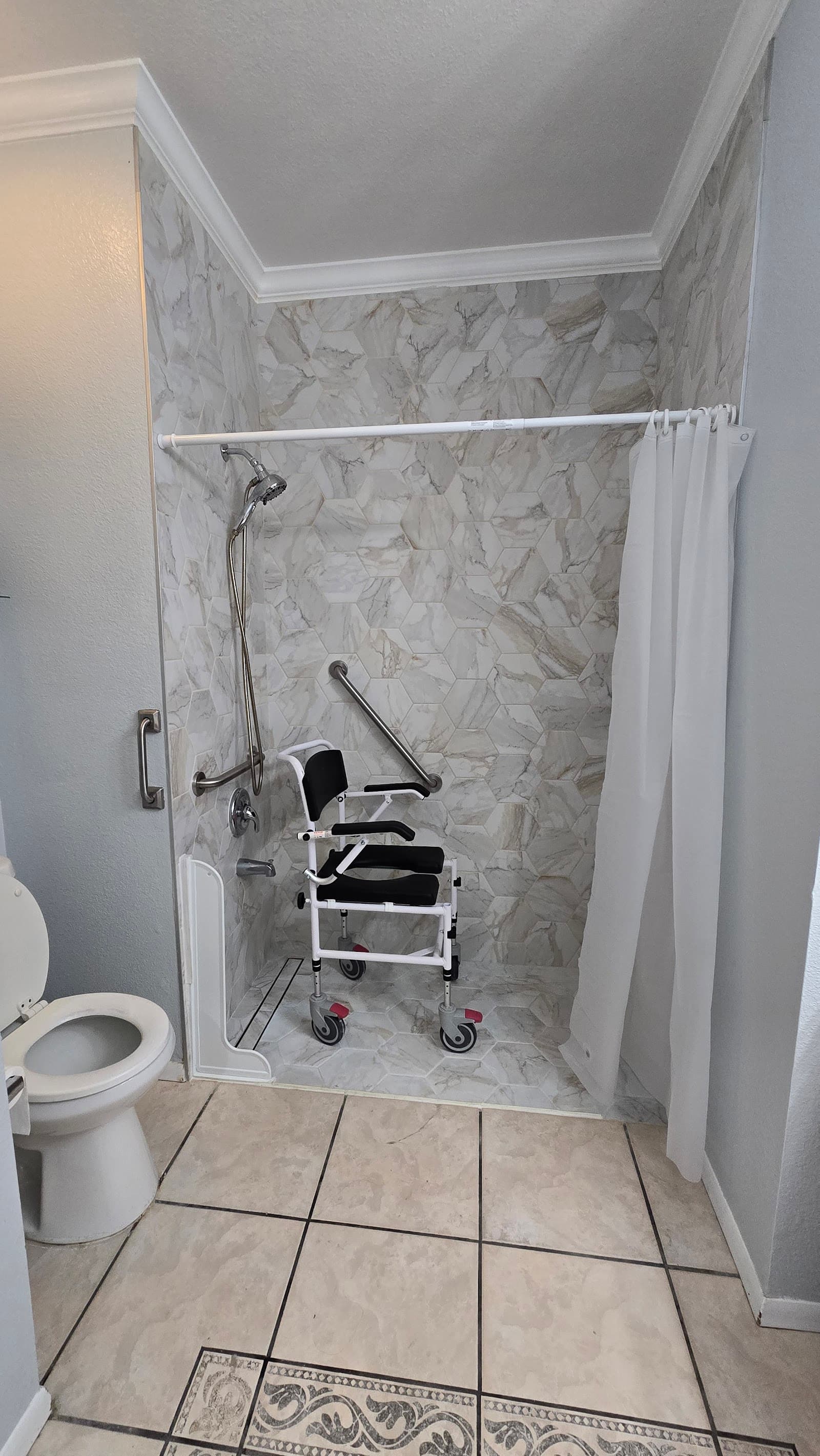 La Casita Senior Care photo 5