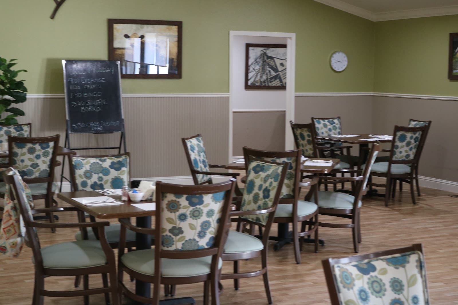 Jackson Hills Assisted Living photo 4
