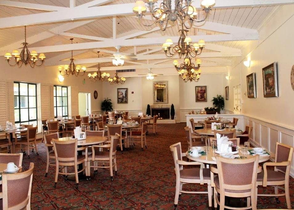 Wood Glen Hall photo 5