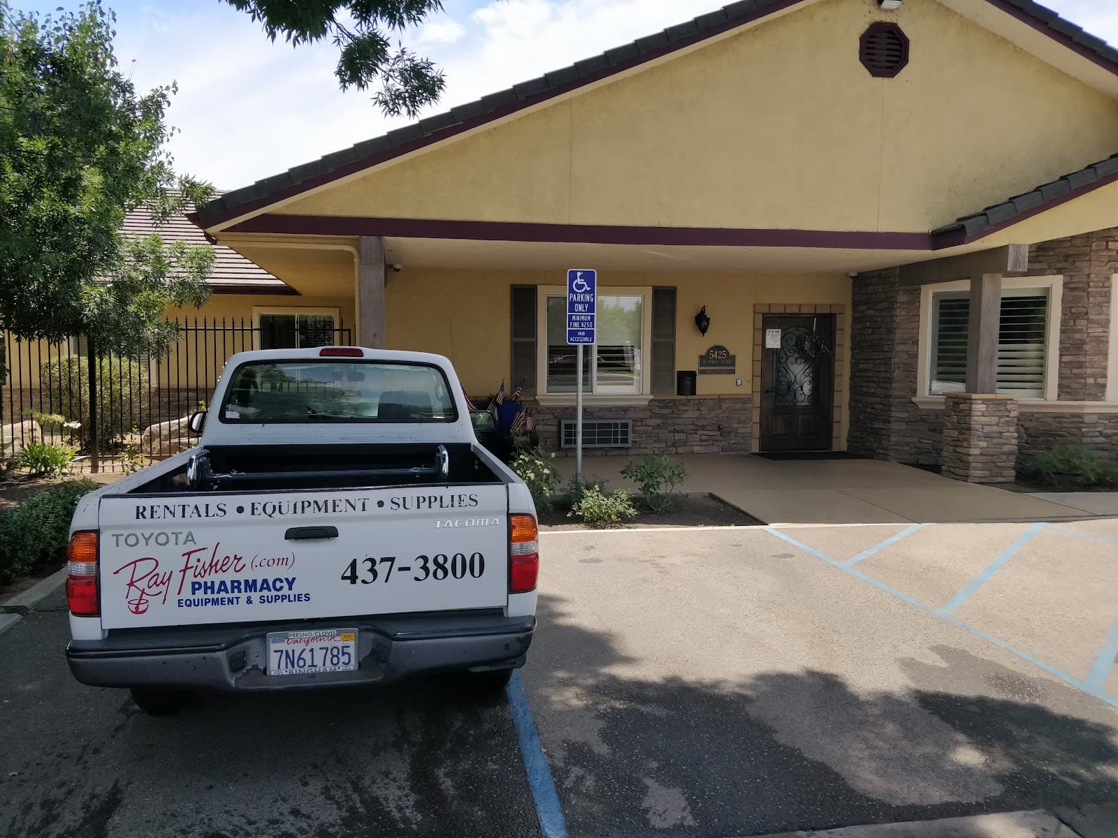 River Bluffs Memory Care photo 2