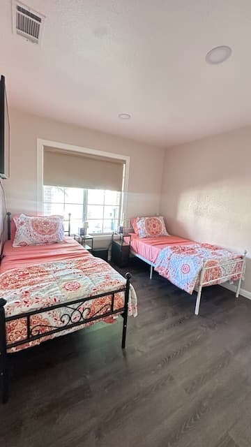 Adelanto Care Manor photo 2