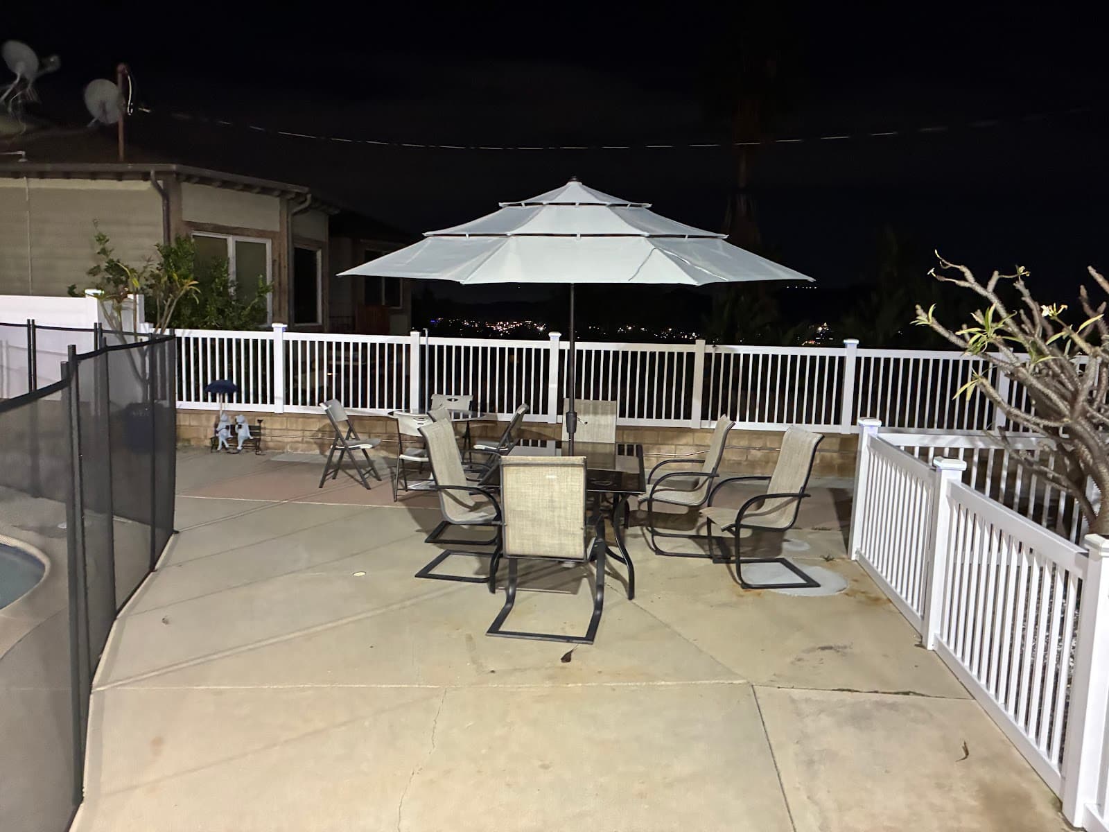 Burbank Starlight View Senior Living photo 4