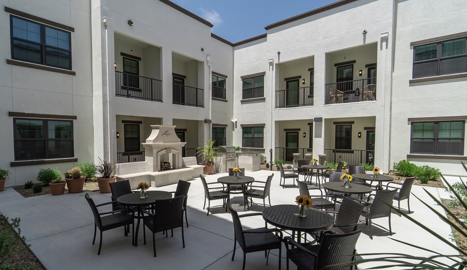 La Marea Senior Living photo 5