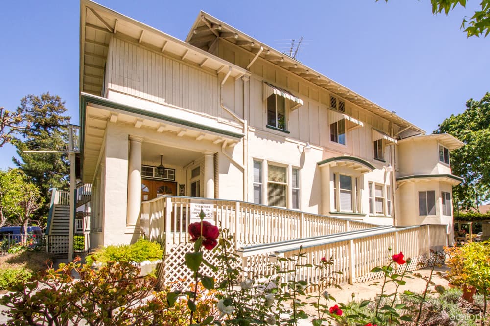 Hopkins Manor Pacific photo 3