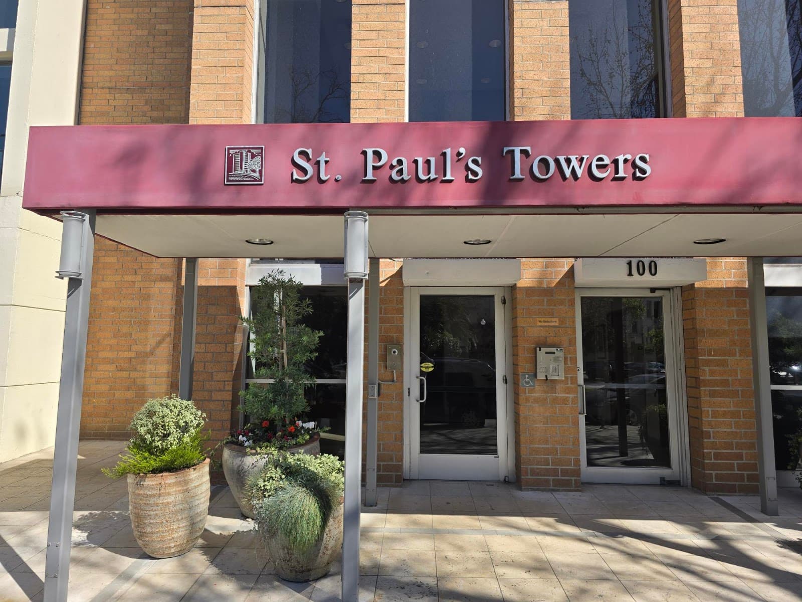 St. Paul's Towers photo 2