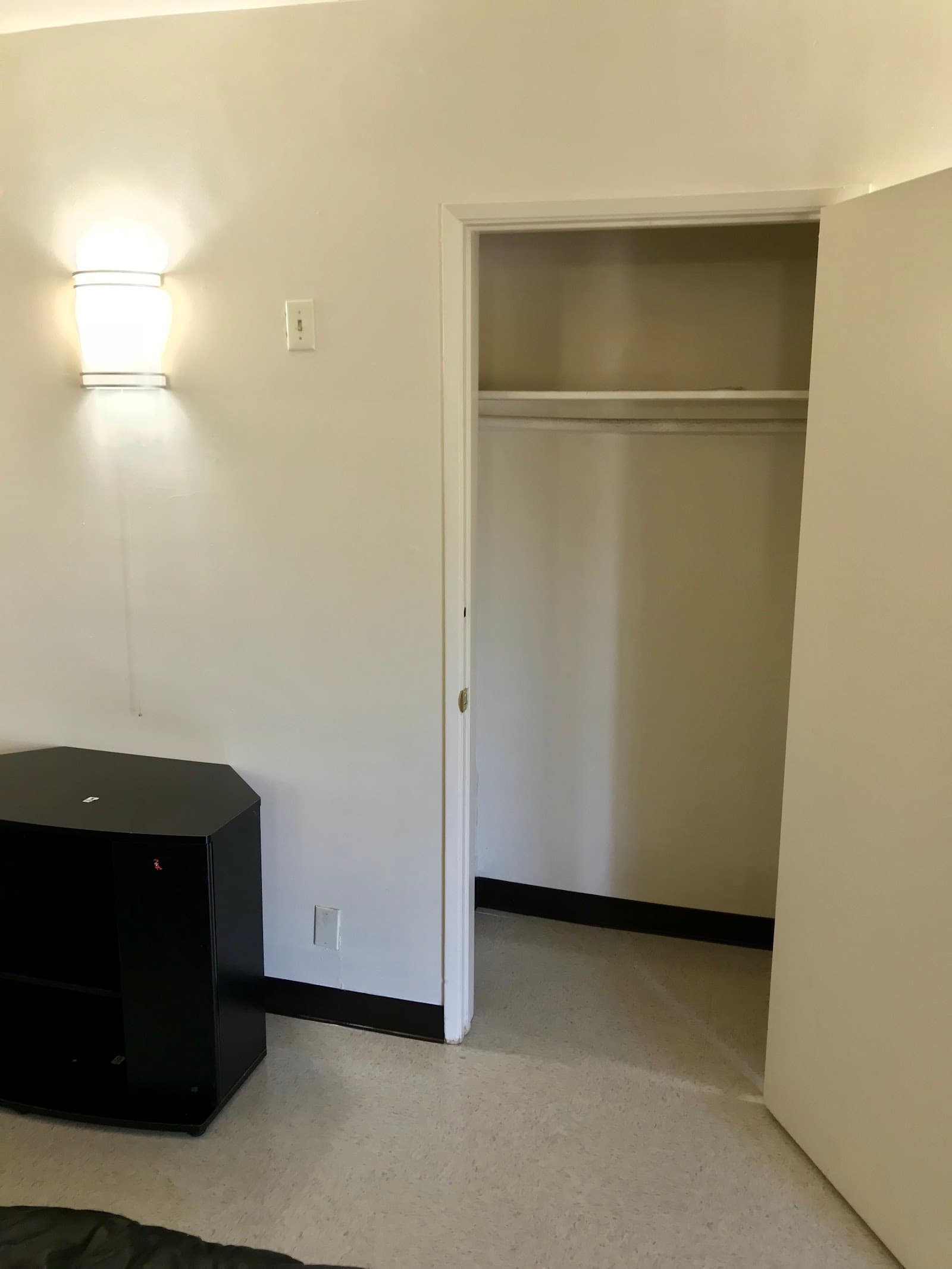 La Verne Manor photo 4