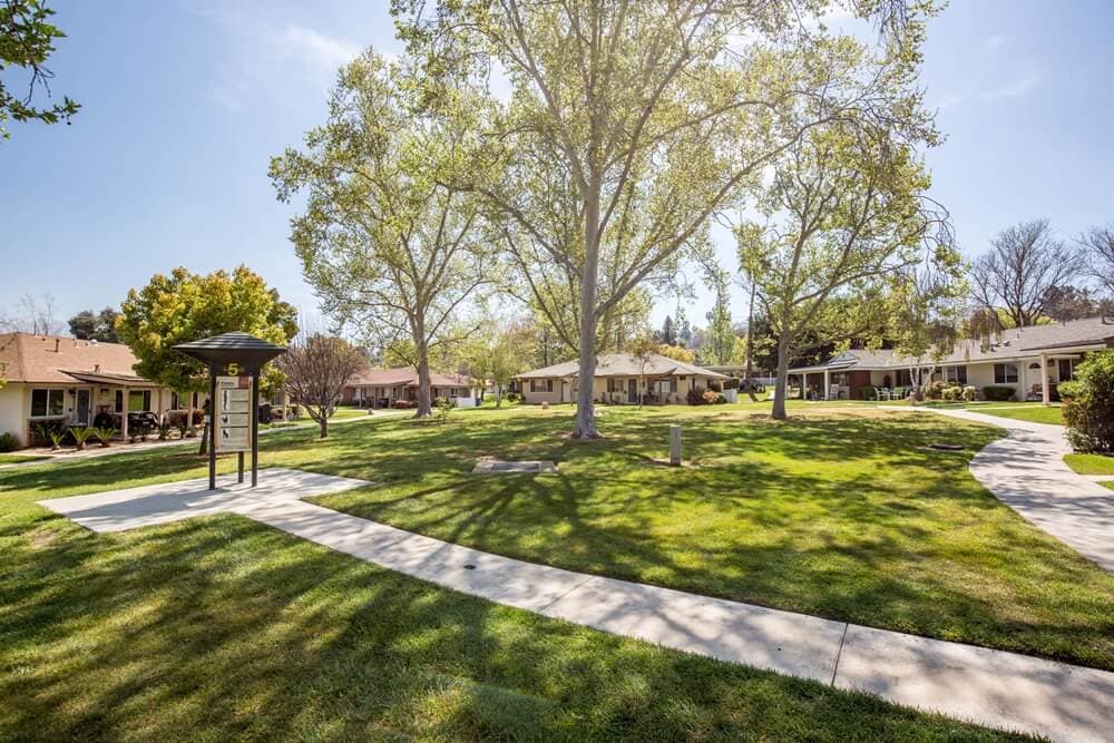 Plymouth Village Of Redlands photo 4