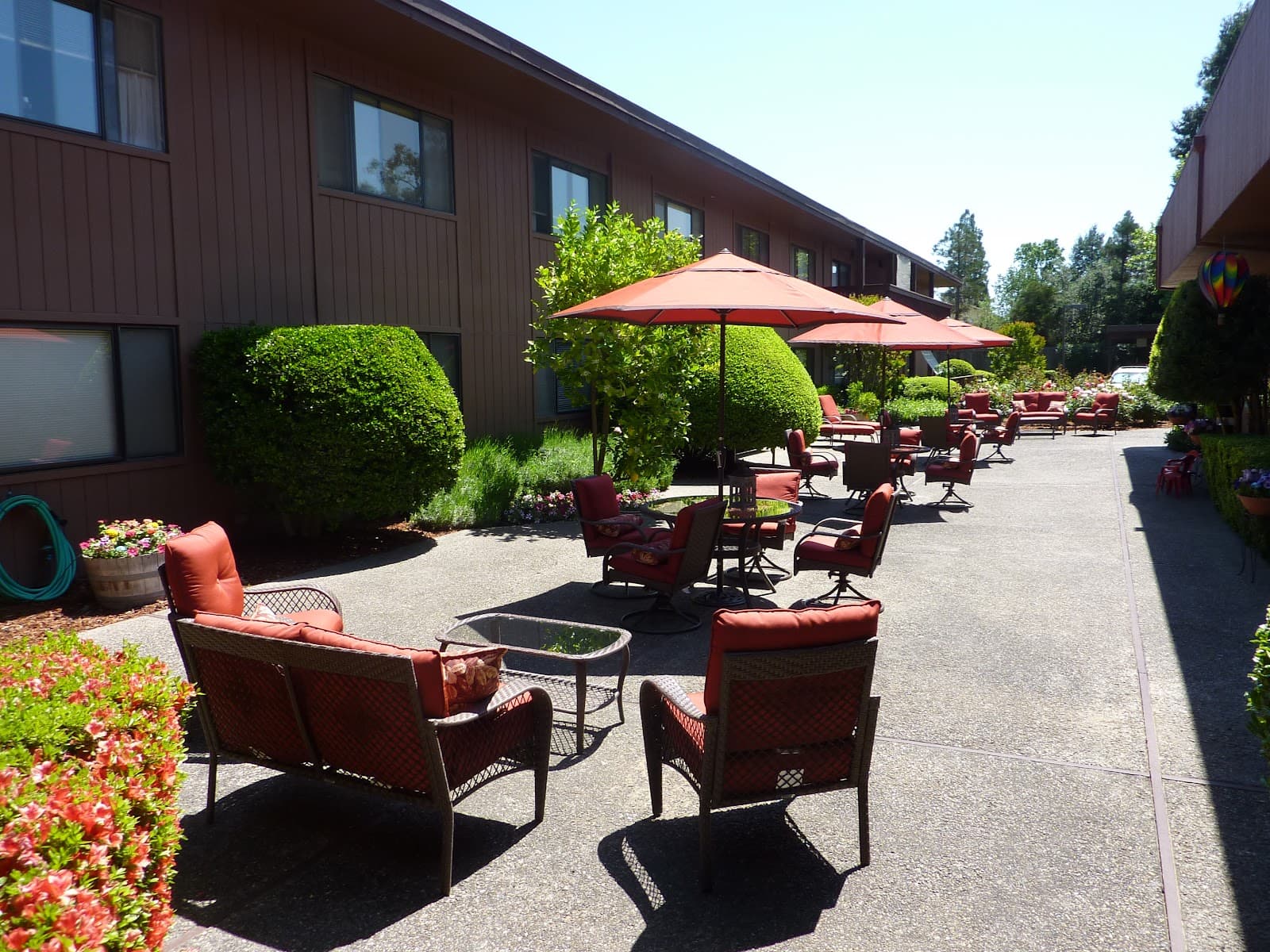 Silverado Orchards Retirement Community photo 4
