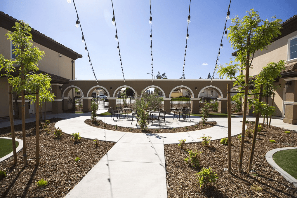 The Pointe At Summit Hills photo 5
