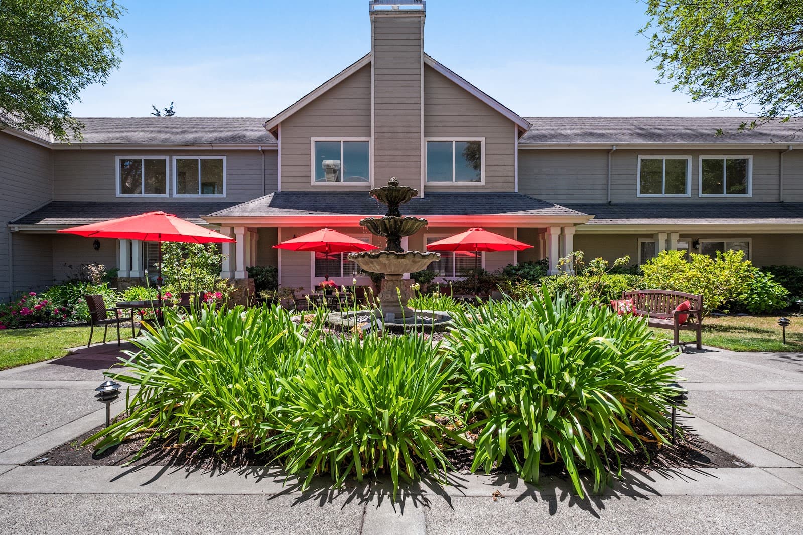 Aegis Living Corte Madera photo 3