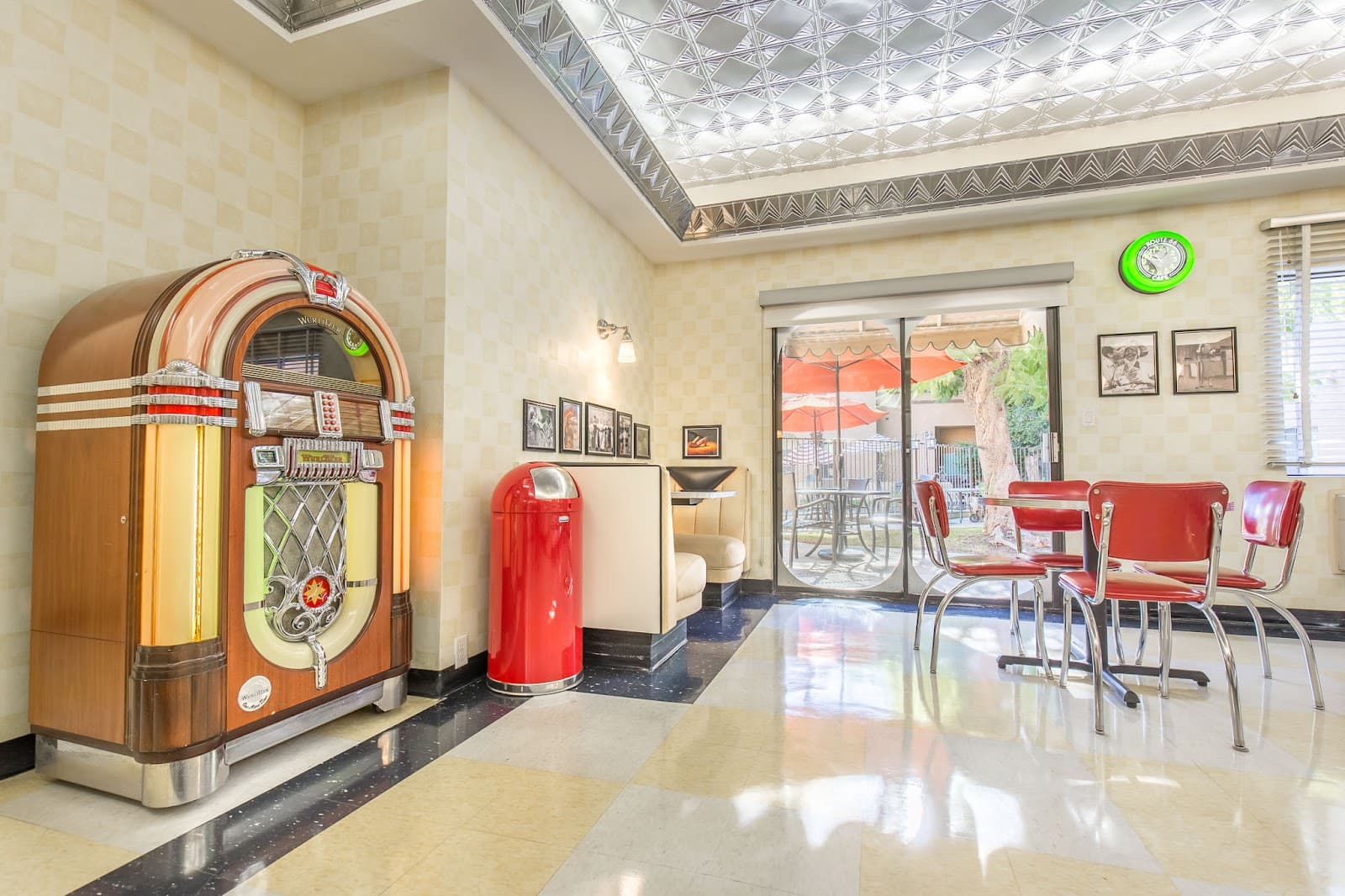 Palm Court Assisted Living photo 5