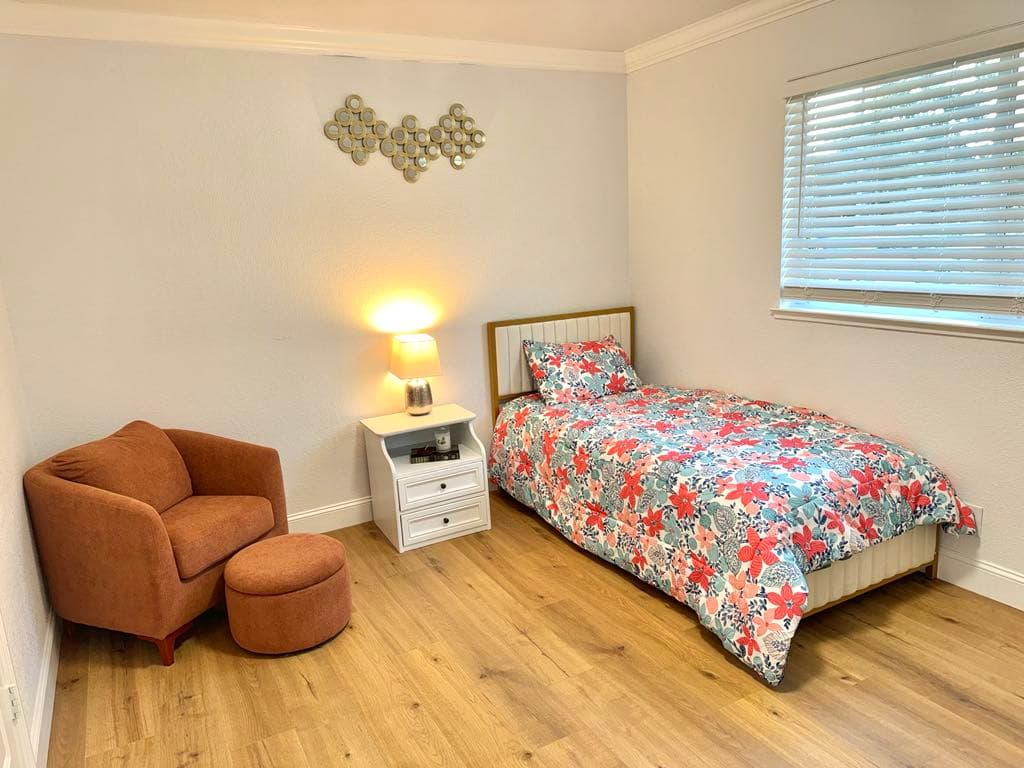 Twin Oaks Home Care Assistance photo 4