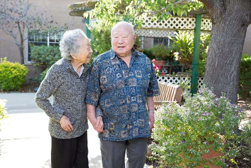 Carlton Senior Living Downtown Pleasant Hill photo 5