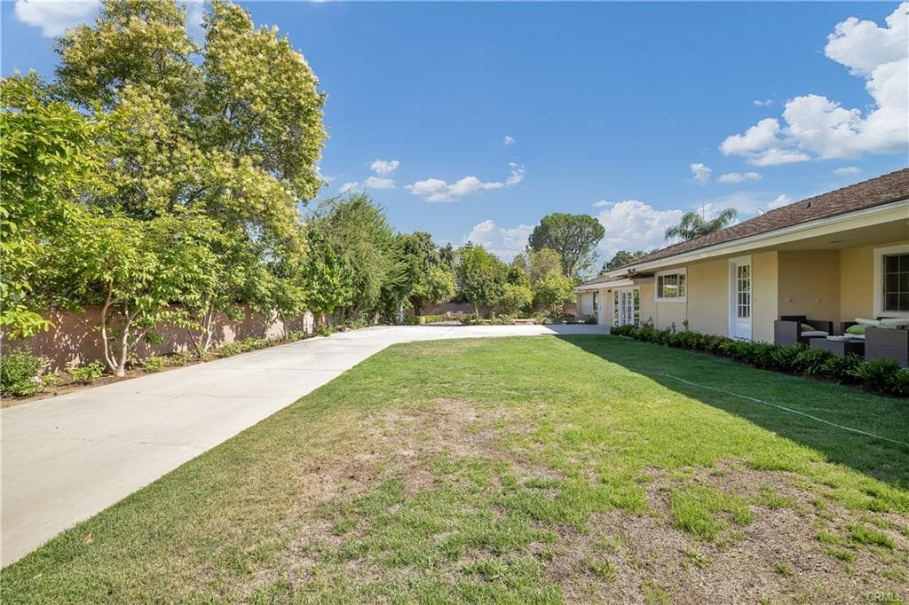 Assisted Living & Wellness photo 3