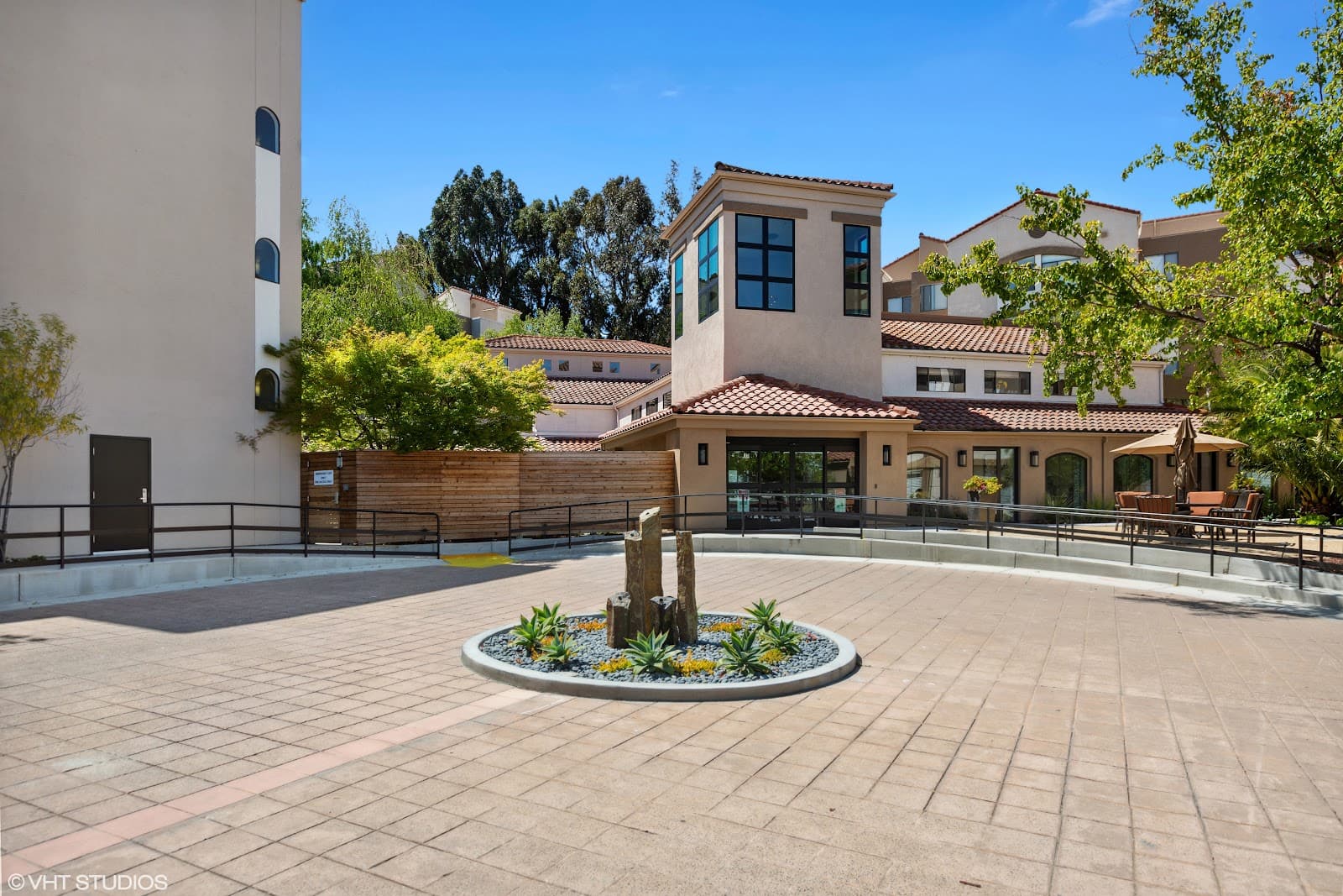Cadence Millbrae photo 4