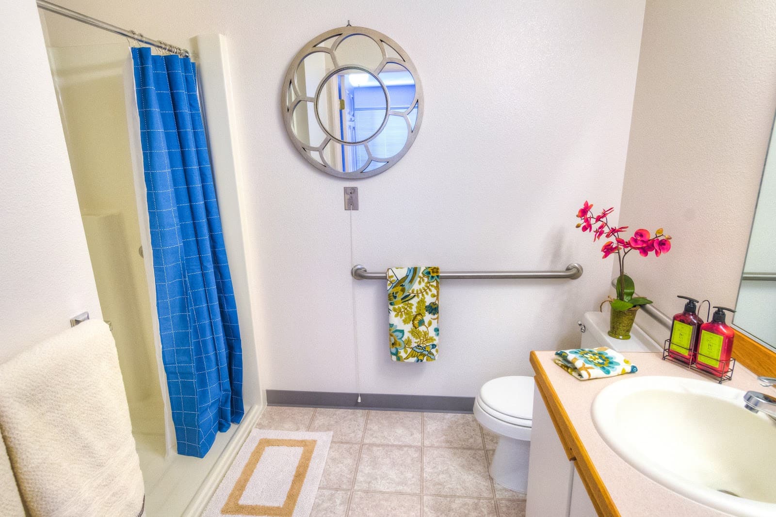 Skyline Place Senior Living photo 3